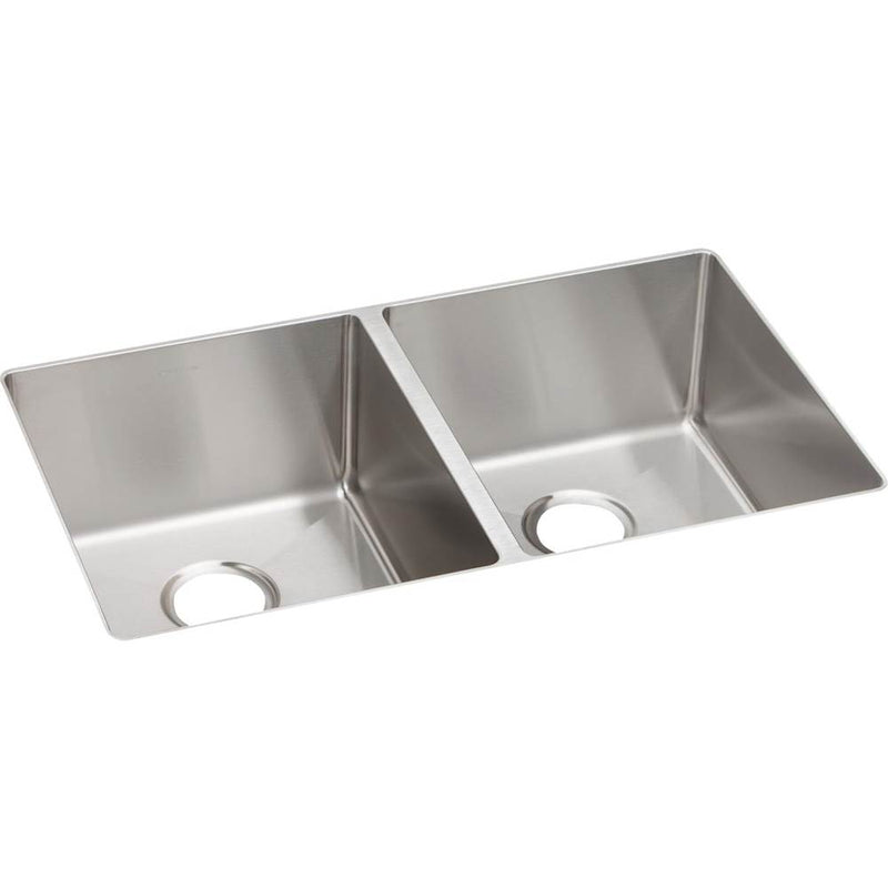 Elkay Crosstown 18 Gauge Stainless Steel 31-1/2'' x 18-1/2'' x 9'', Equal Double Bowl Undermount Sink